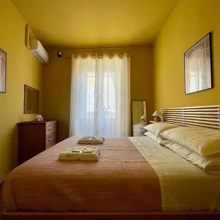 Spaccanapoli Top, Your House In The Old Town Διαμέρισμα *