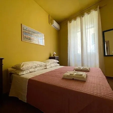 Διαμέρισμα Spaccanapoli Top, Your House In The Old Town